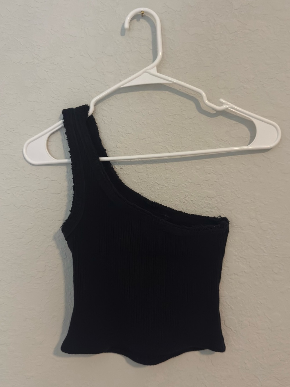Urban Outfitters One-Shoulder Black Ribbed Tank Top - Women